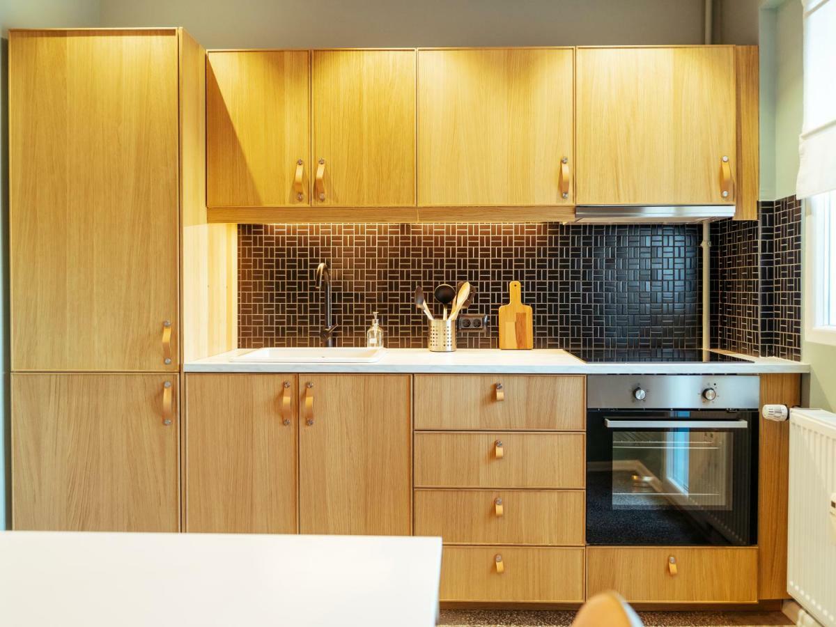 Parklake Design Apartment - Fabulous View - Netflix Бухарест Екстер'єр фото